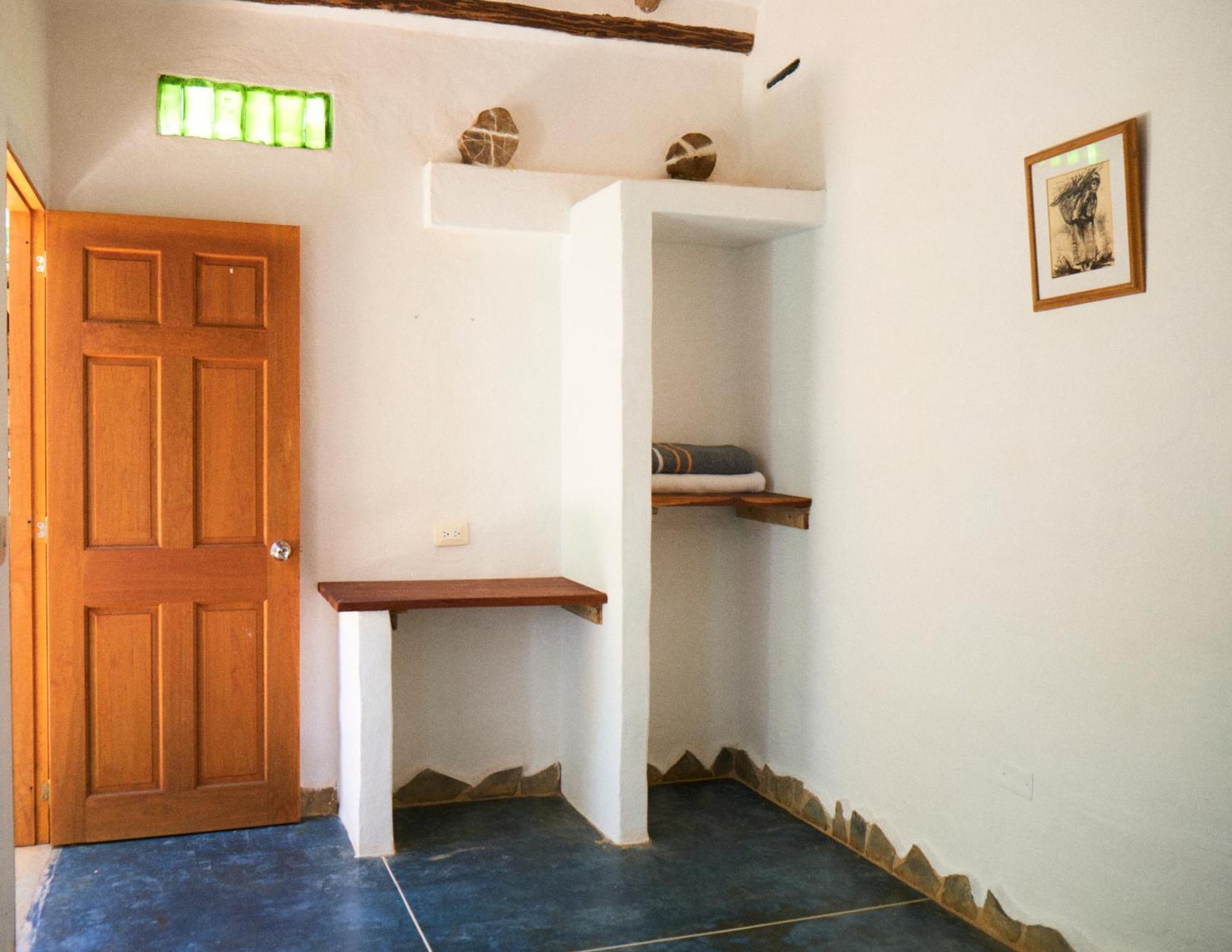 Hostal Juan Palitos Лос-Сантос Экстерьер фото