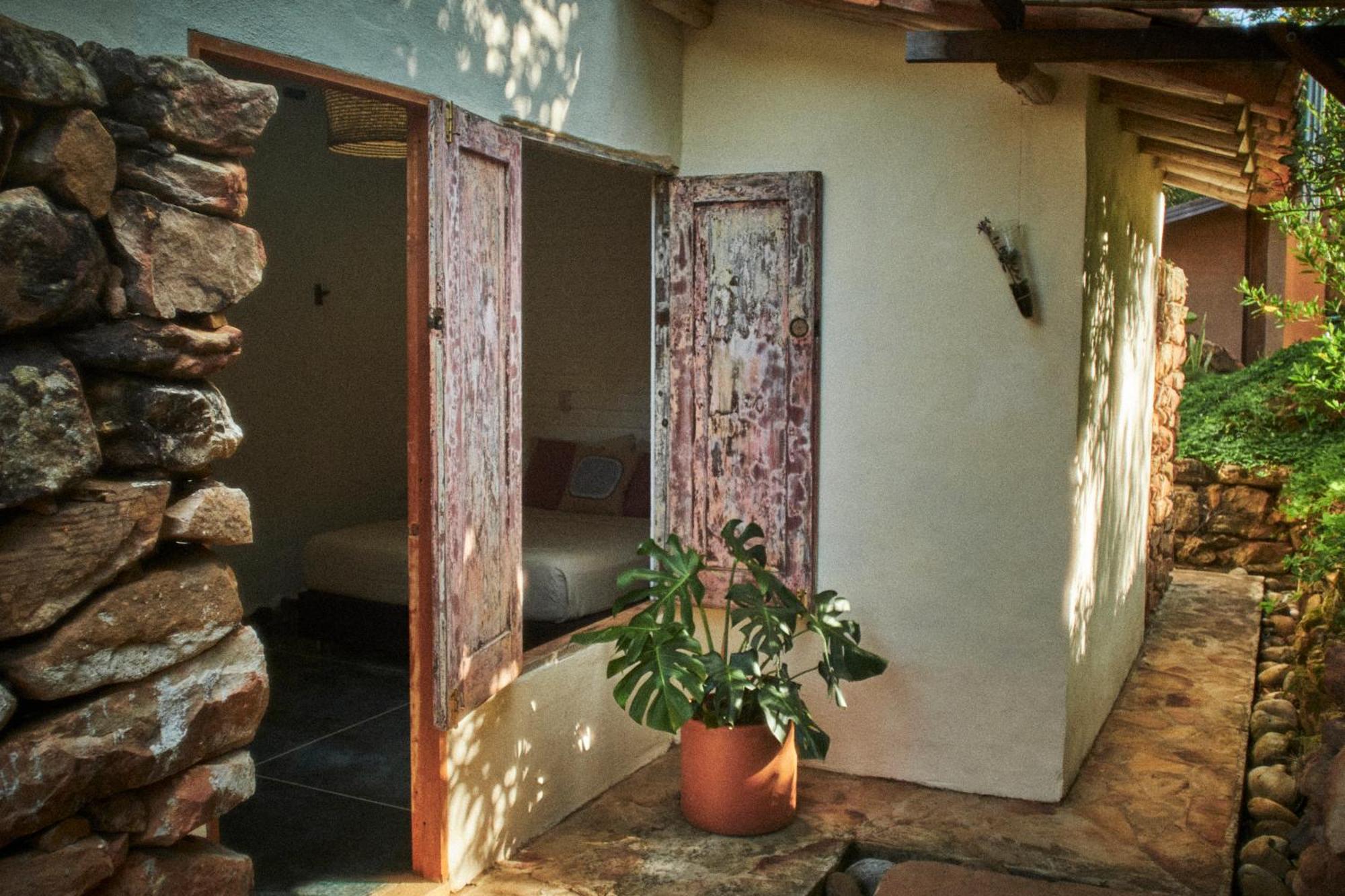 Hostal Juan Palitos Лос-Сантос Экстерьер фото