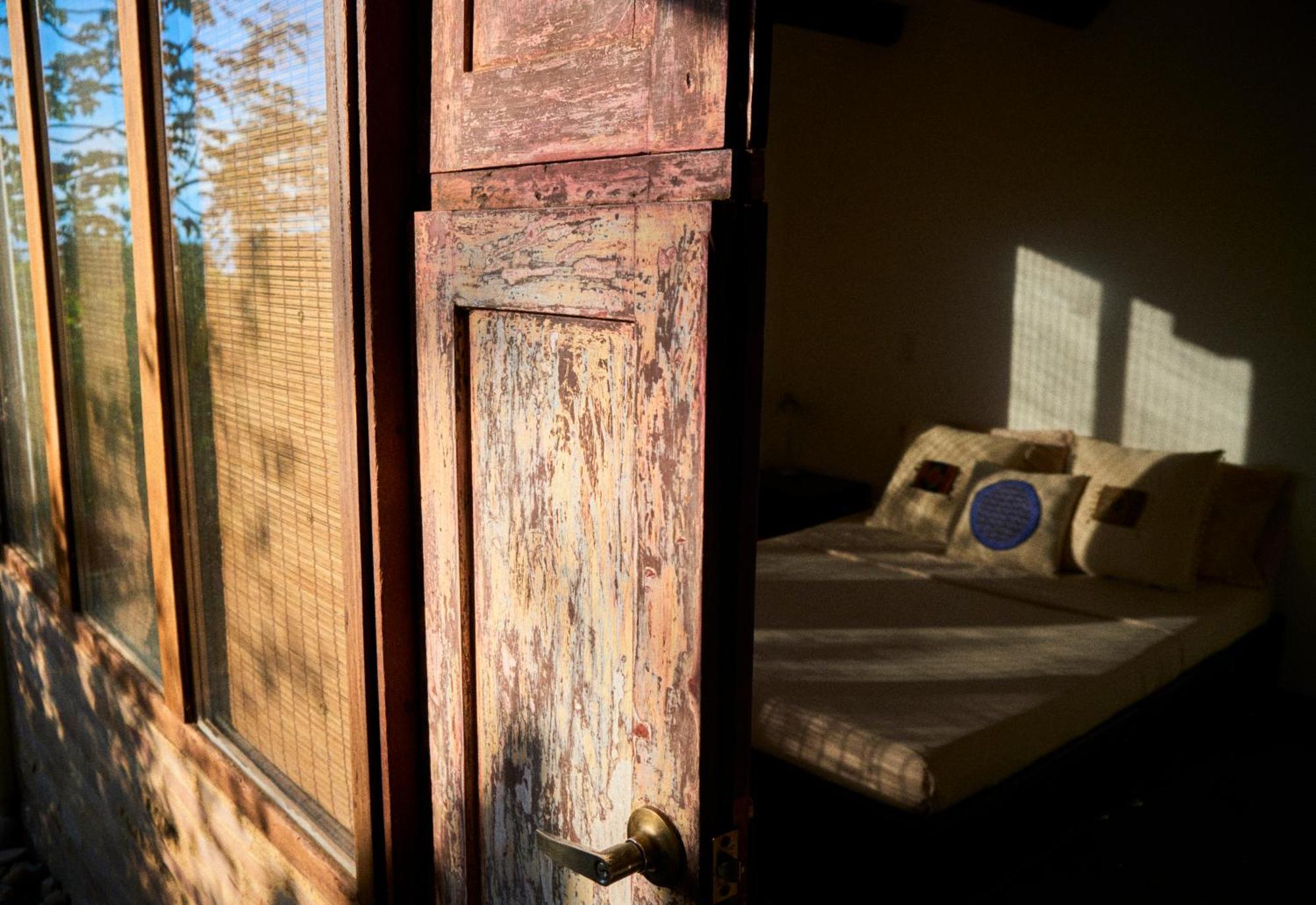 Hostal Juan Palitos Лос-Сантос Экстерьер фото