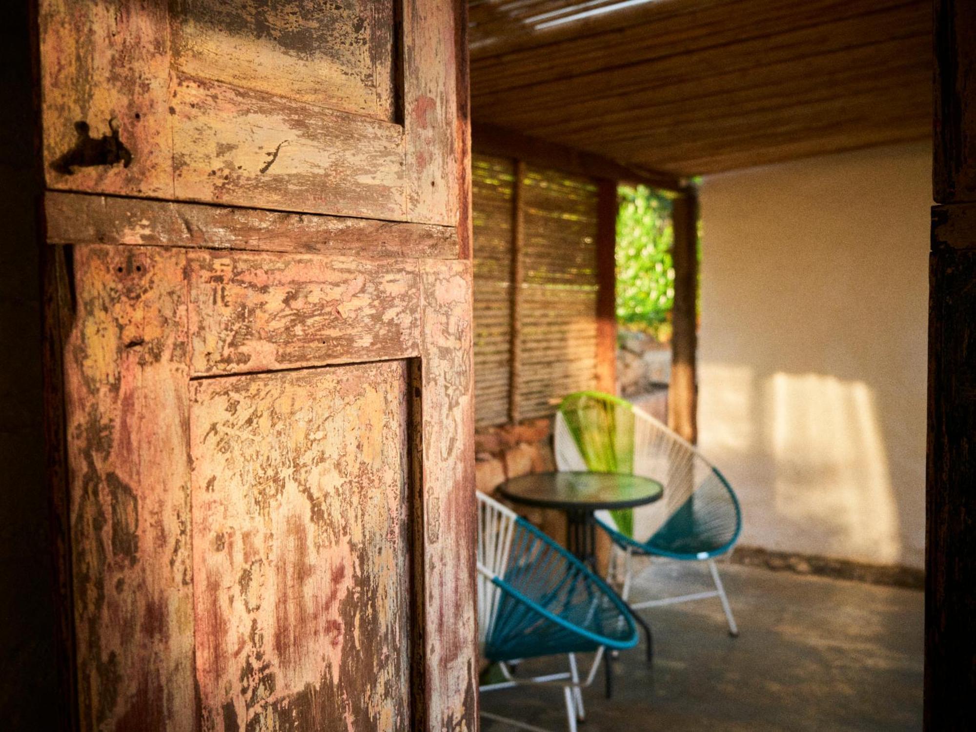 Hostal Juan Palitos Лос-Сантос Экстерьер фото